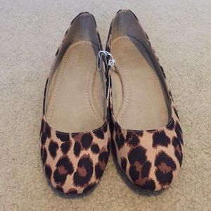 Leopard print flats